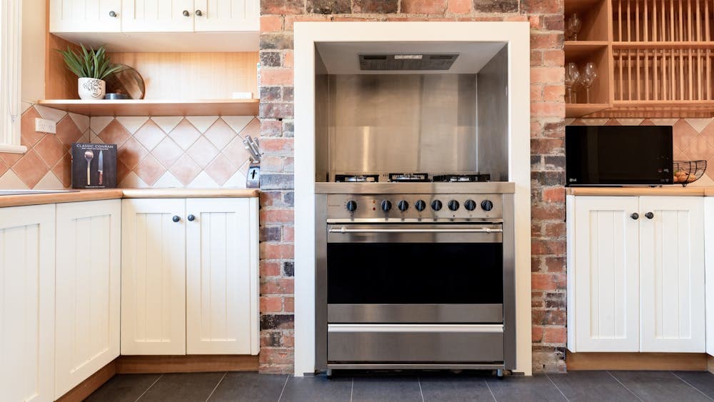 Kitchen oven and gas stove at Gorgeous on Galvin holiday home
