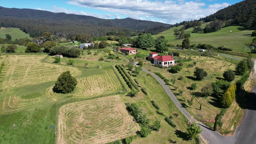 Cherry Top Farmstay ~ Boutique Eco Village