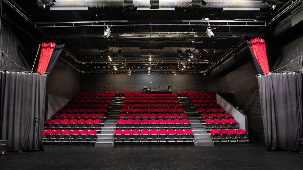Earl Arts Centre