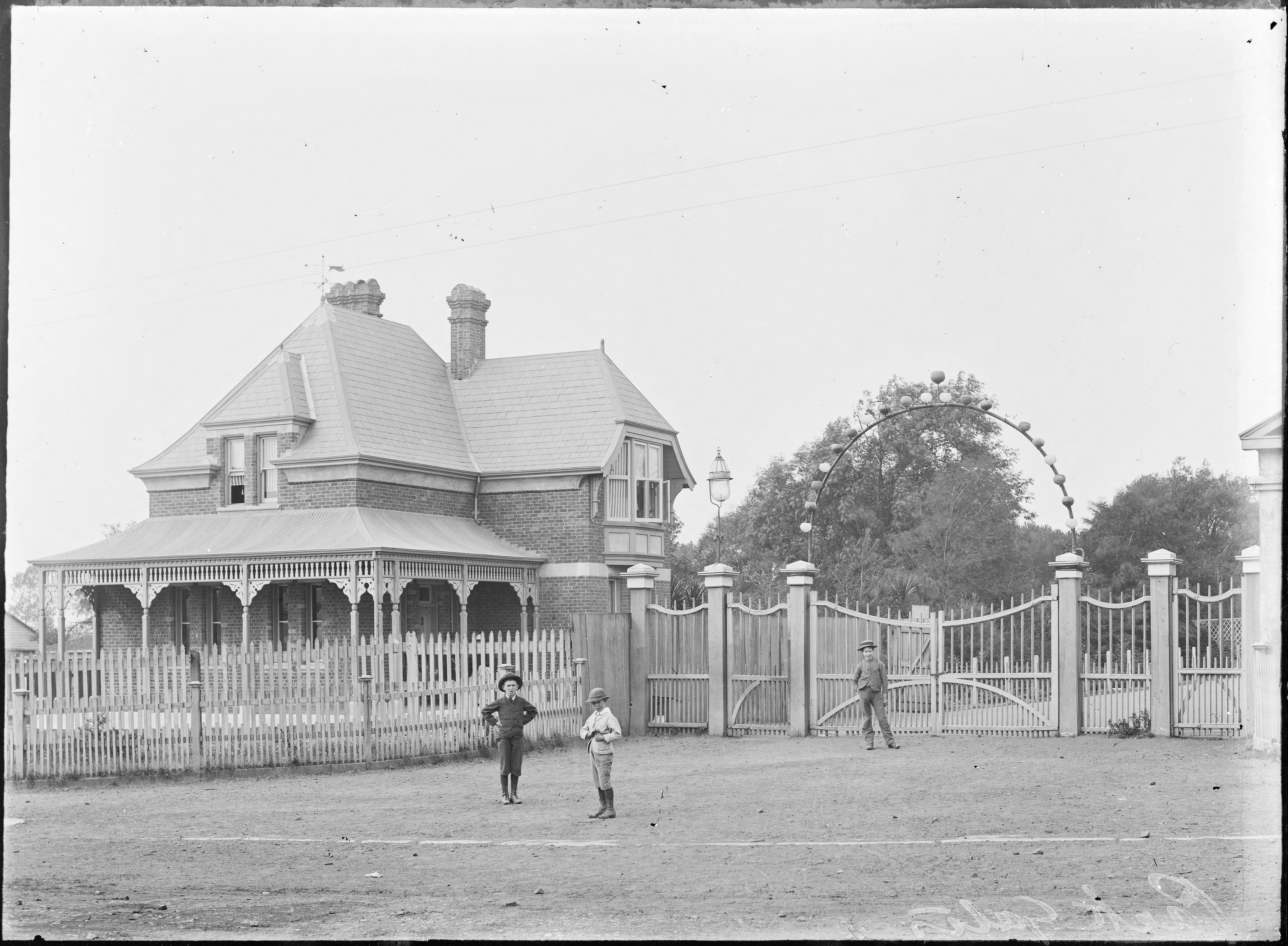 historical gardeners cottage