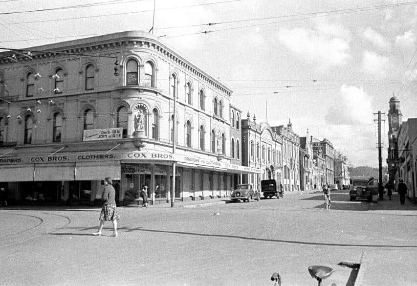 historical diana and fortuna building