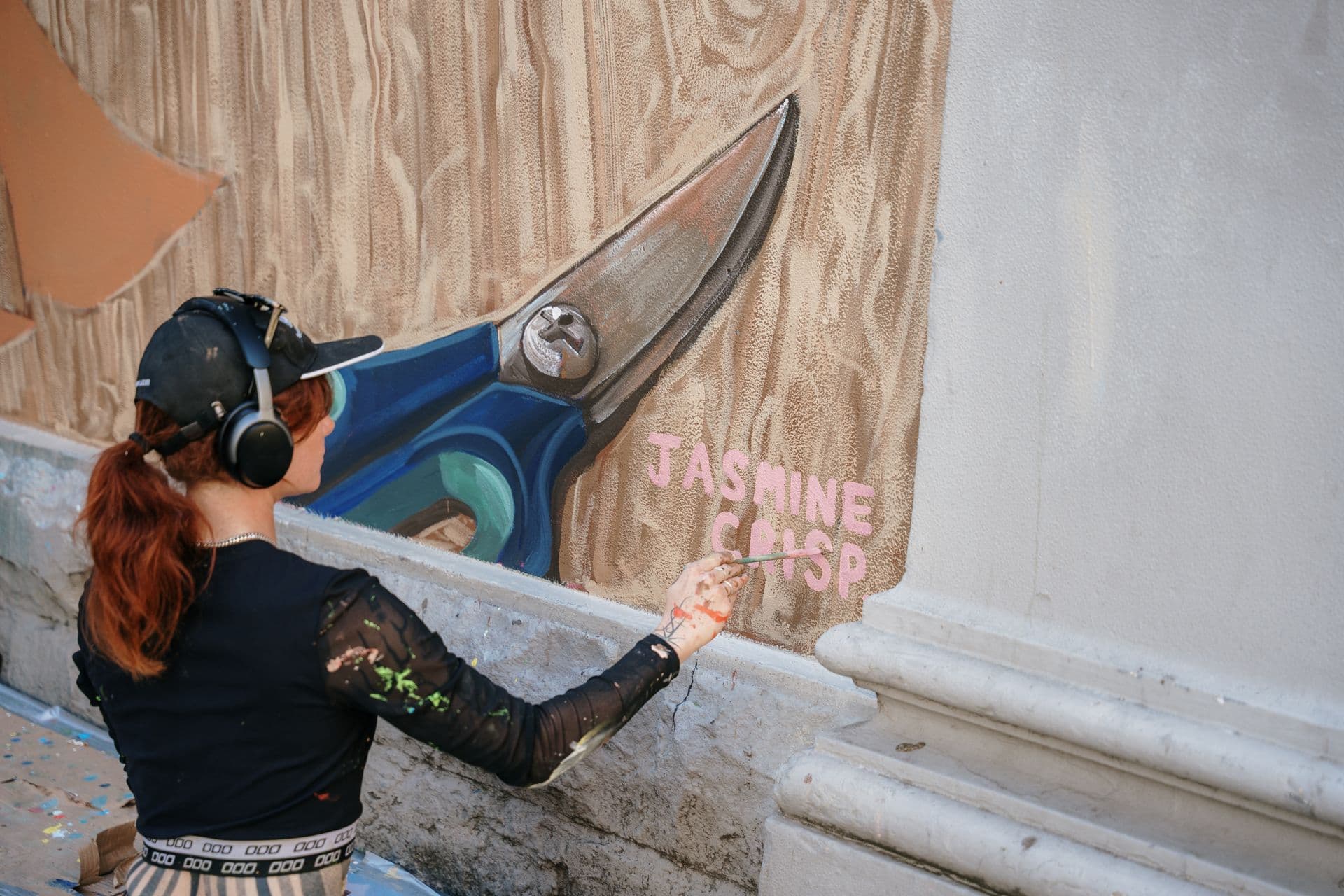 thoroughfare artist